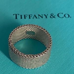 AUTHENTIC DISCONTINUED TIFFANY & CO SOMERSET STIFF MESH RING